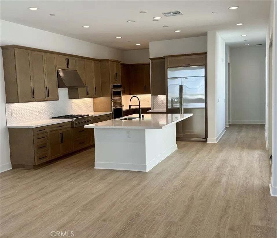 Condo in Santa Clarita, California, United States 4 - 18612934