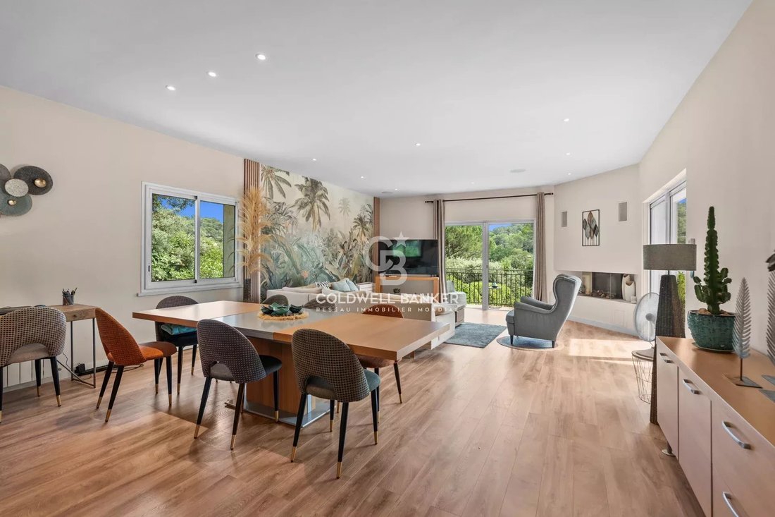 Villa in Mougins, Provence-Alpes-Côte d'Azur, France 3 - 18610805
