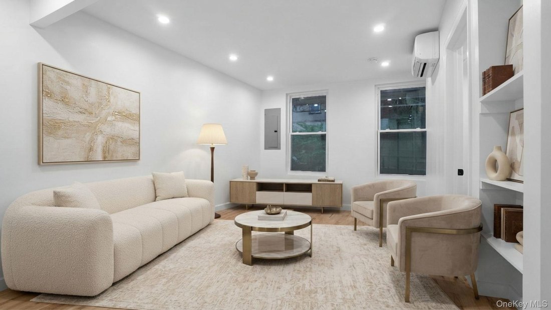 House in New York, New York, United States 1 - 18609300