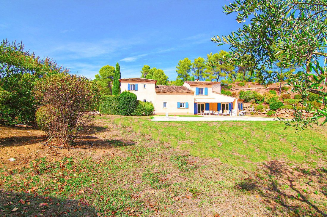 House in Salernes, Provence-Alpes-Côte d'Azur, France 1 - 18083123