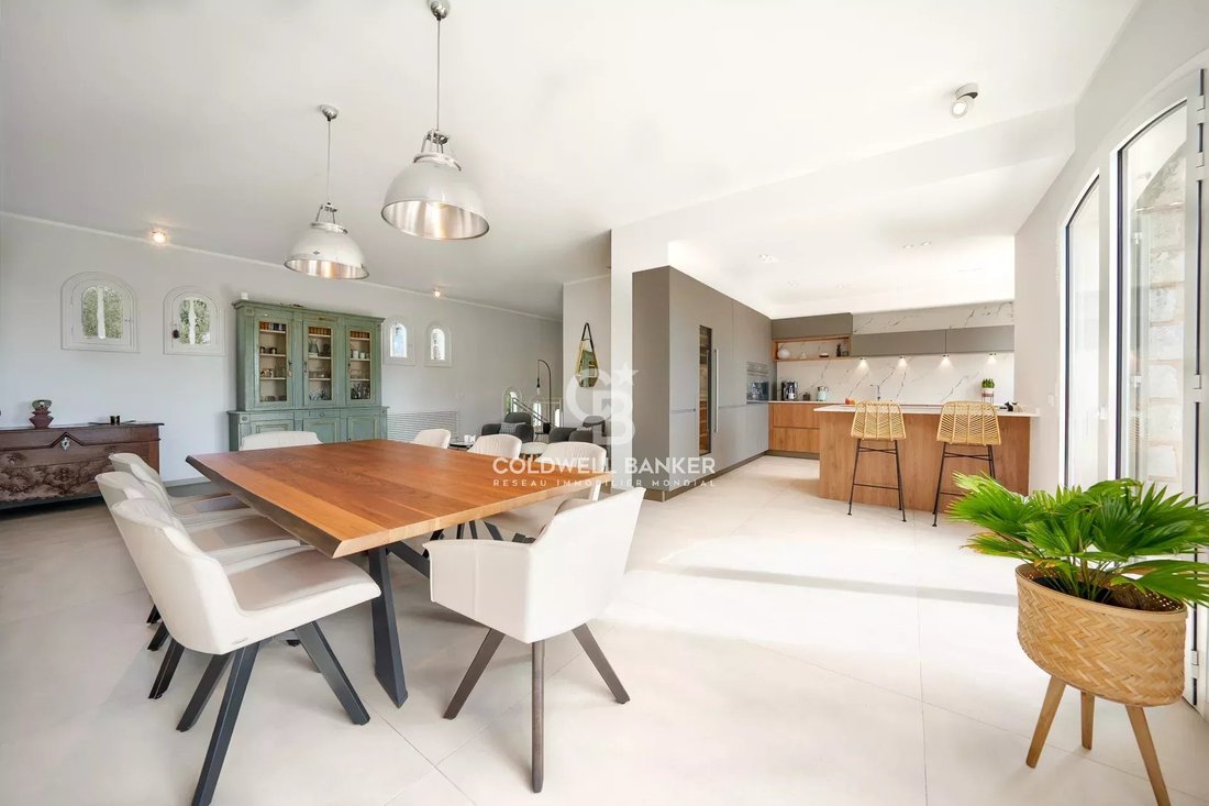 Villa in Mougins, Provence-Alpes-Côte d'Azur, France 1 - 18610779