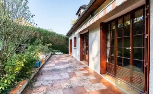 Casa a Sud, Plaisir, Francia 1