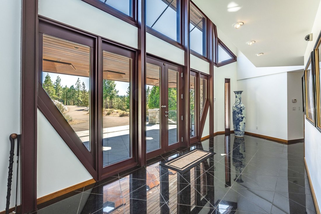 House in Portola, California, United States 5 - 18608998