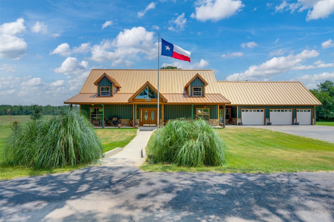 House in Clarksville, Texas, United States 1 - 18613040