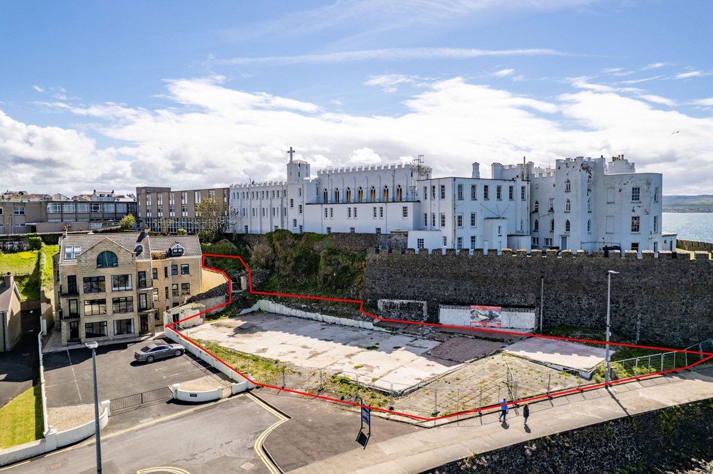 Land in Portstewart, Causeway Coast and Glens District, Northern Ireland 3 - 18608762