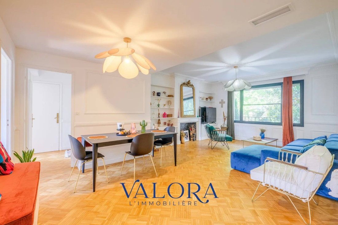 Apartment in La Conception, 5e Arrondissement, Marseille 2 - 16334227
