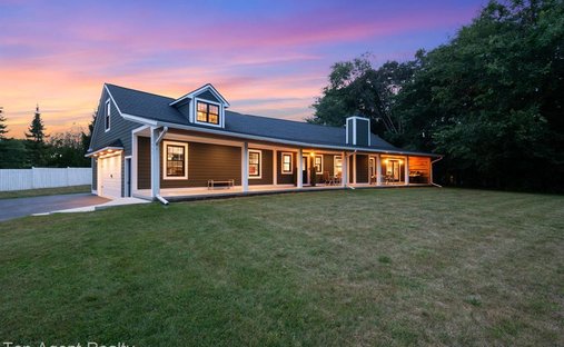 House in Farmington Hills, Michigan, United States 1