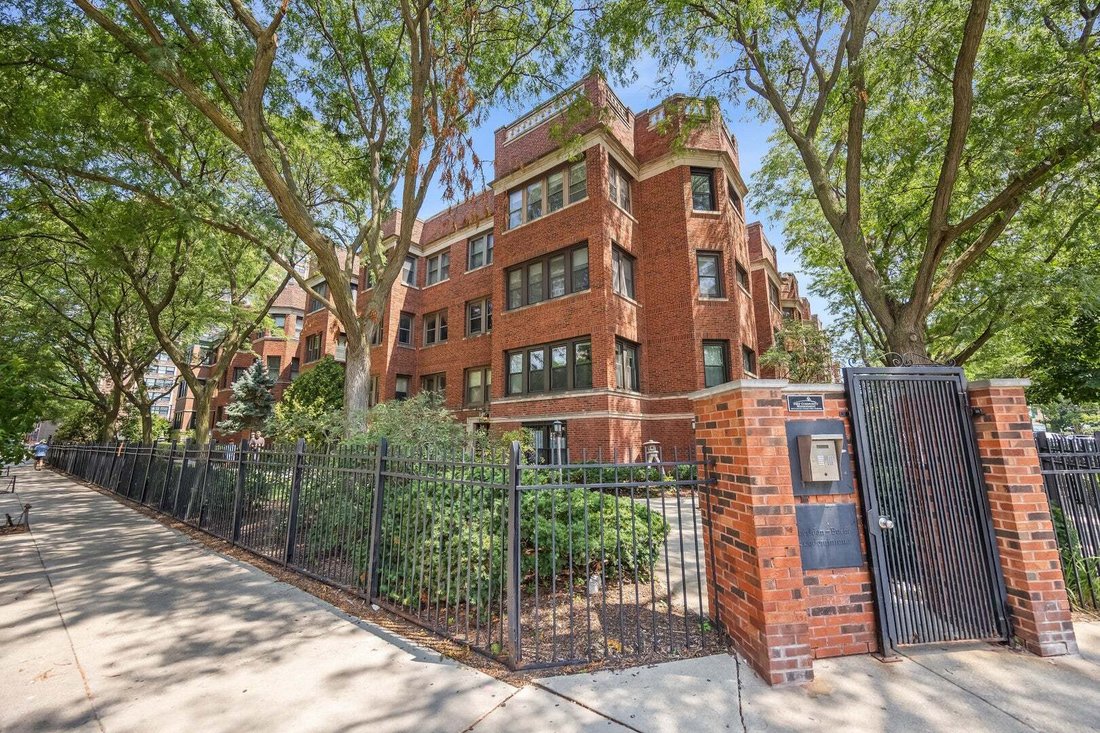 Condo in Chicago, Illinois, United States 2 - 18612680