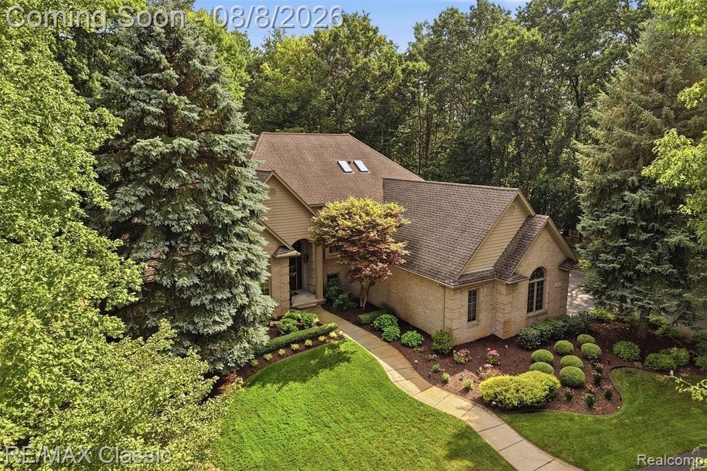 House in Wixom, Michigan, United States 1 - 18615639