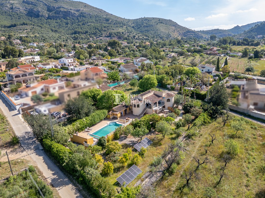 Villa in Xalo, Land Valencia, Spanien 1 - 17758031