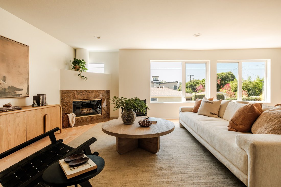 Condo in Los Angeles, California, United States 1 - 18615785