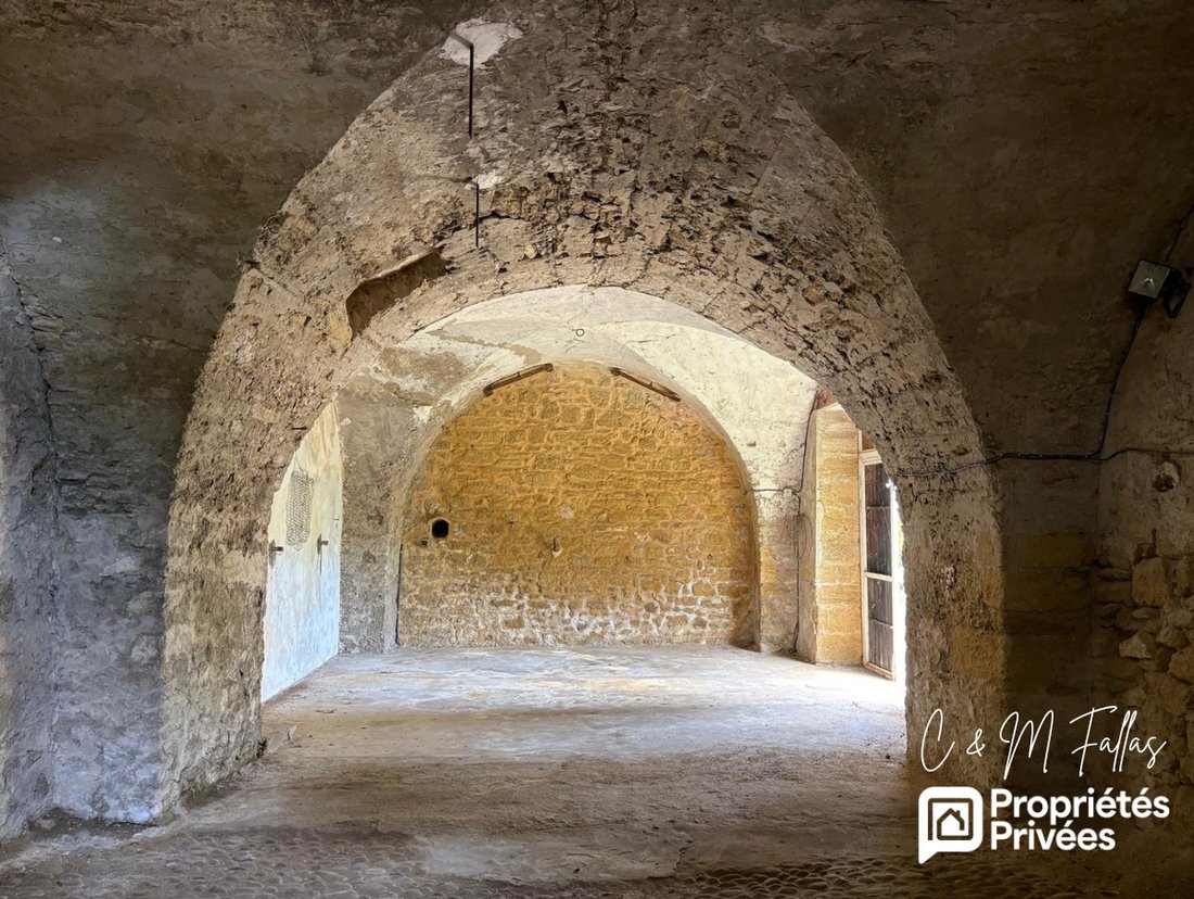 Villa in Arrondissement of Nimes, Occitania, France 5 - 18614033