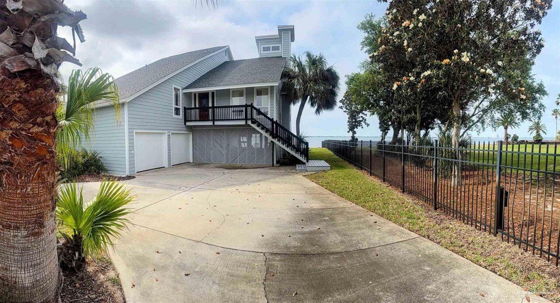 House in Gulf Breeze, Florida, United States 1 - 17739694