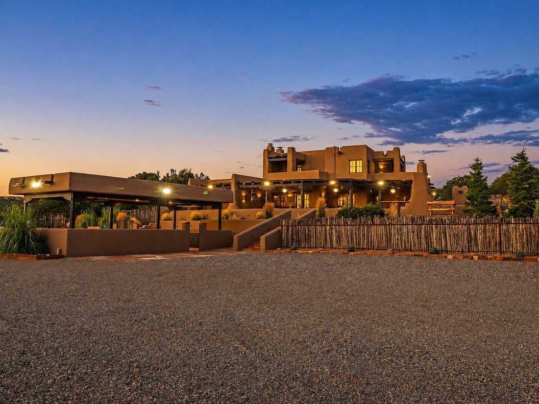 House in Santa Fe, New Mexico, United States 3 - 18615498
