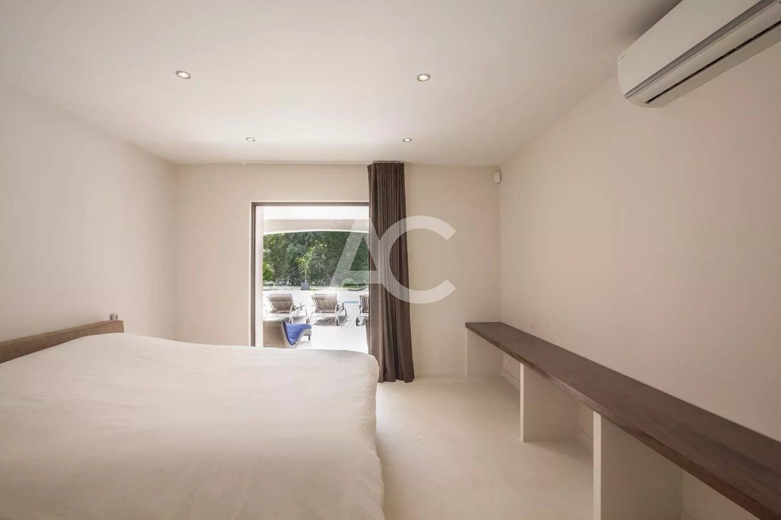 Villa in Fontmerle, Antibes, France 5 - 16137829