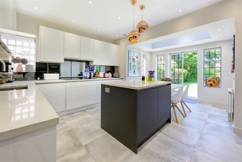 House in Hampstead Garden Suburb, Barnet, England 4 - 16967995