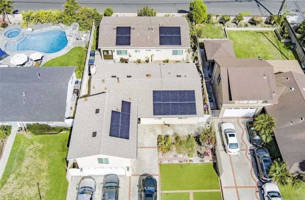 House in Fountain Valley, California, United States 3 - 18610133