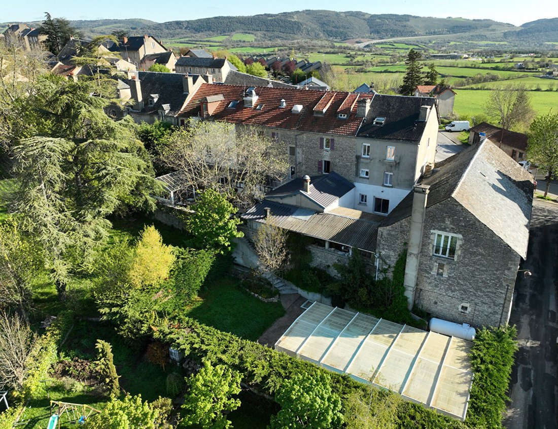 Villa in Severac-le-Chateau, Sévérac d'Aveyron, France 2 - 18614057