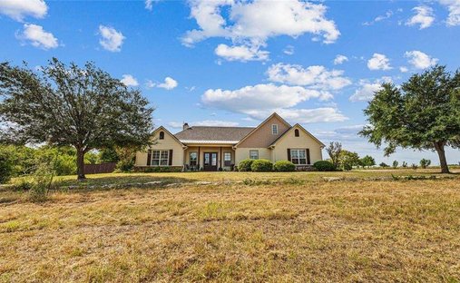 House in Lorena, Texas, United States 1