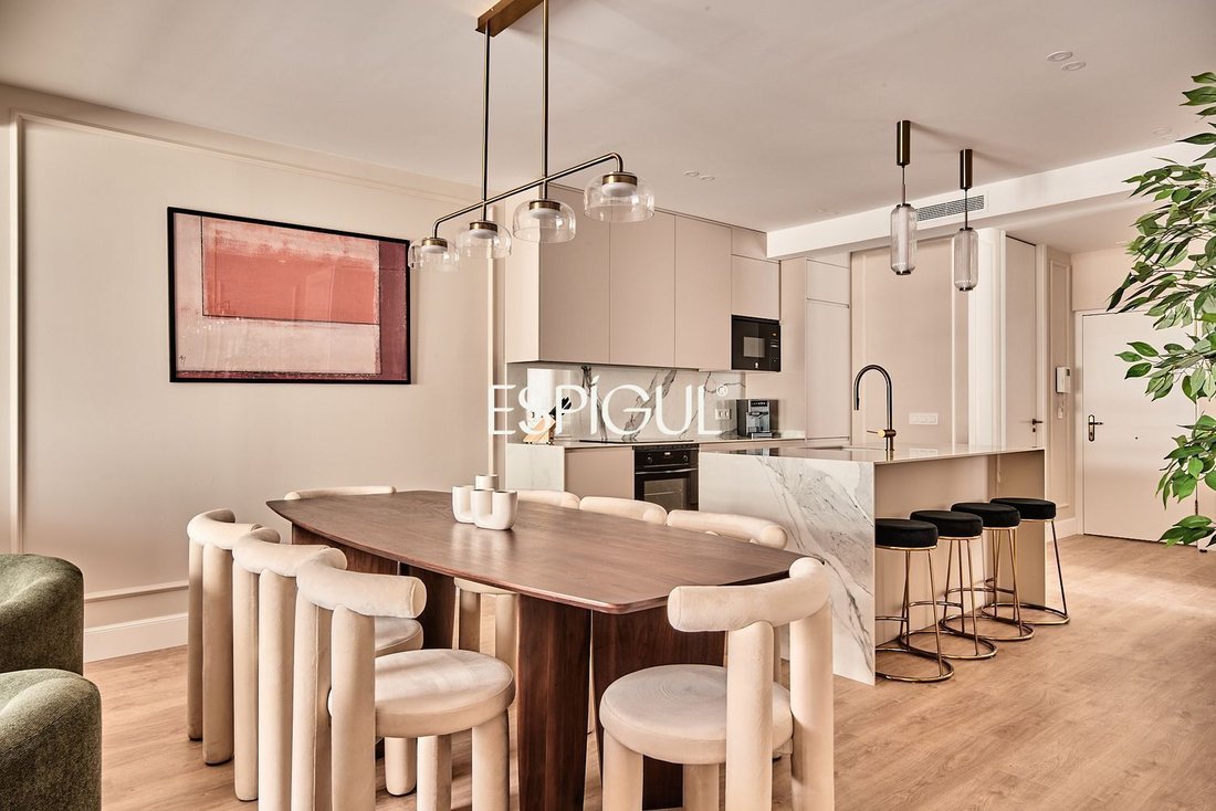 Appartamento a Chamberí, Madrid, Spagna 2 - 18609261