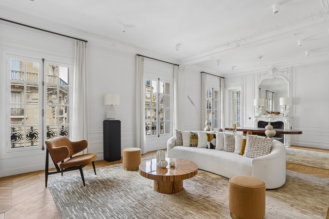 Apartment in Chaillot, Paris 16e Arrondissement, Paris 1 - 18610932