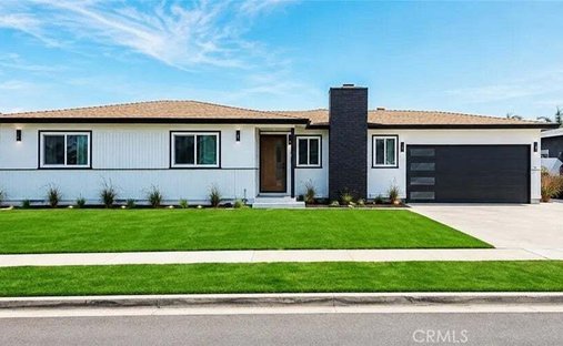 Condo in Orange, California, United States 1