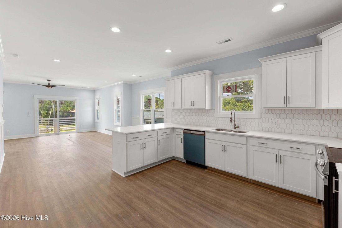 Townhouse in Carolina Beach, North Carolina, United States 3 - 18615327