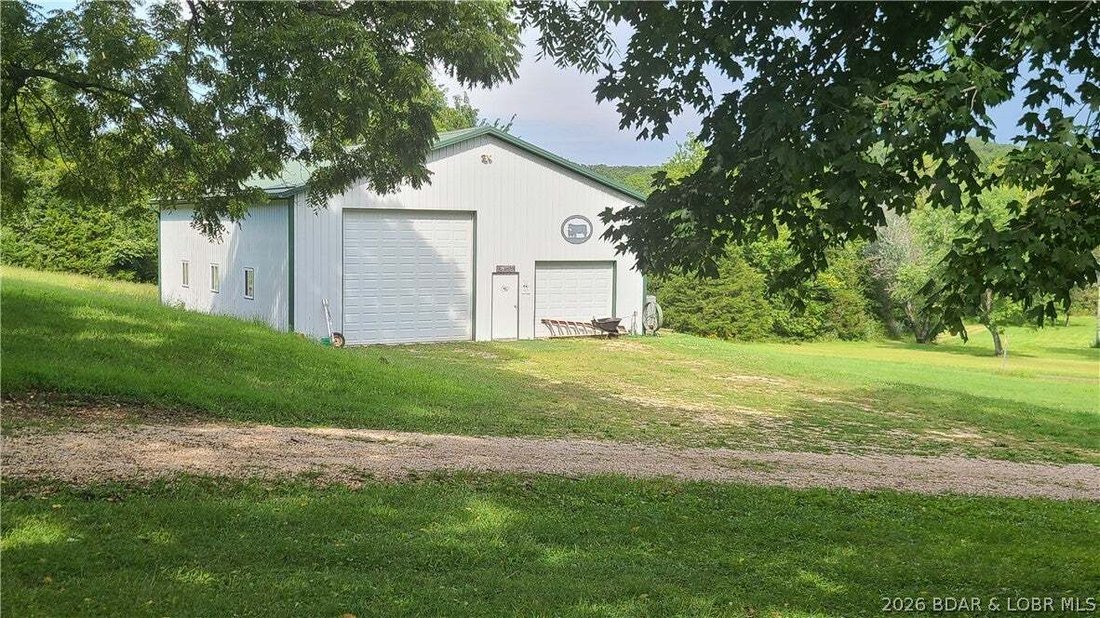 House in Versailles, Missouri, United States 4 - 18611733