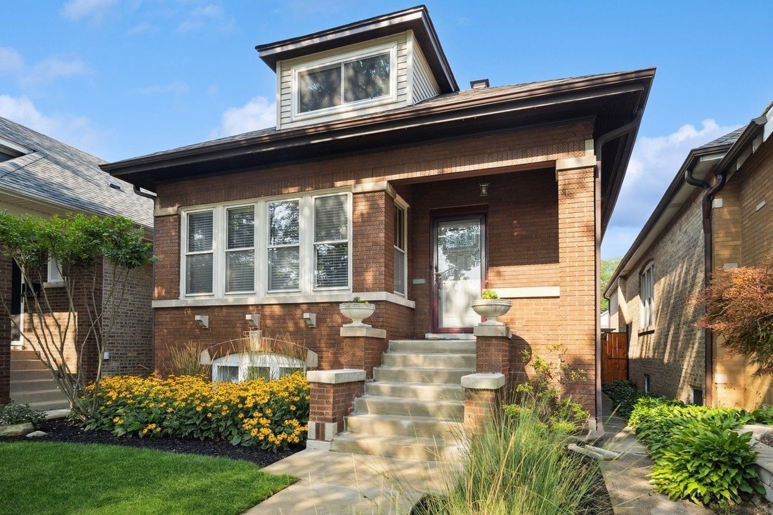 House in Chicago, Illinois, United States 1 - 18609540