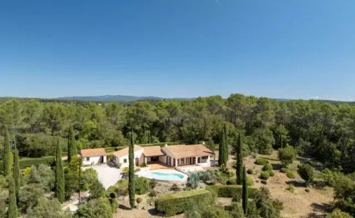 Villa à Entrecasteaux, Provence-Alpes-Côte d'Azur, France 1