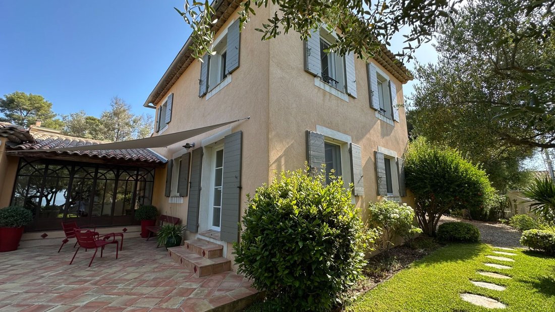 House in Coste Chaude-Mauveou, La Seyne-sur-Mer, France 2 - 18609815
