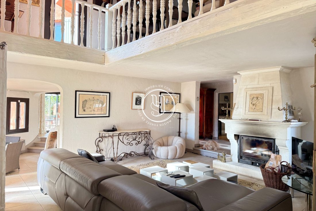 Villa à Les Baux-de-Provence, Provence-Alpes-Côte d'Azur, France 4 - 18610432