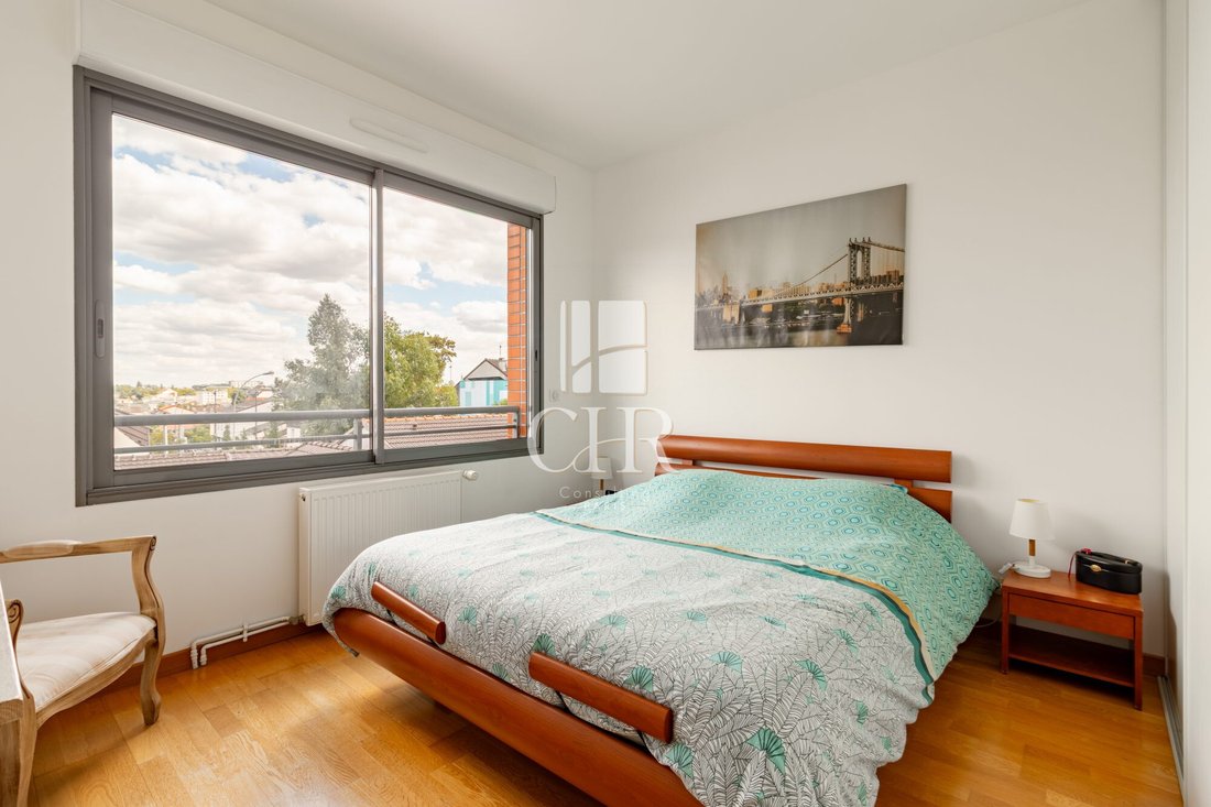 Apartment in Arrondissement of Bobigny, Ile-de-France, France 5 - 18614912