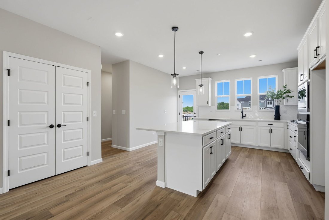 Townhouse in Schaumburg, Illinois, United States 4 - 18612723