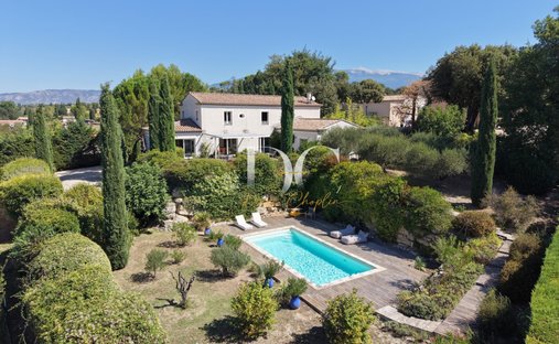 Maison à Mormoiron, Provence-Alpes-Côte d'Azur, France 1