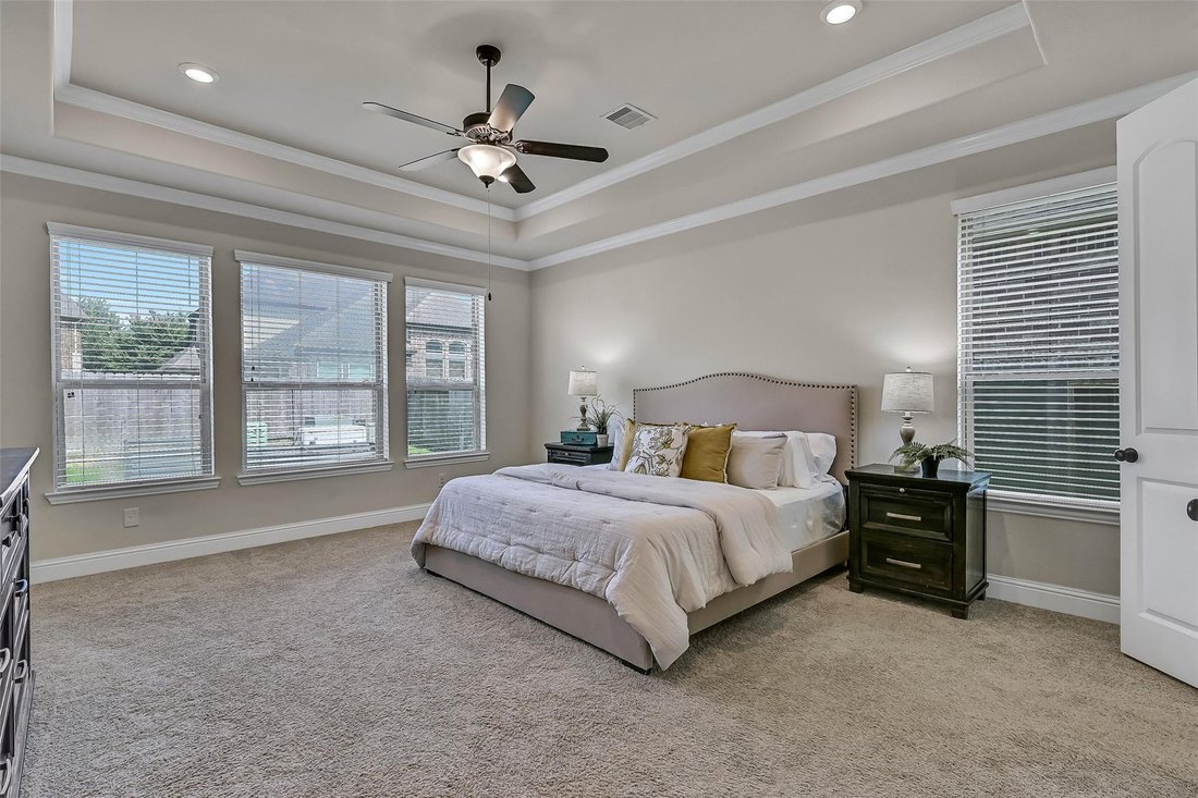 House in Friendswood, Texas, United States 4 - 18610189