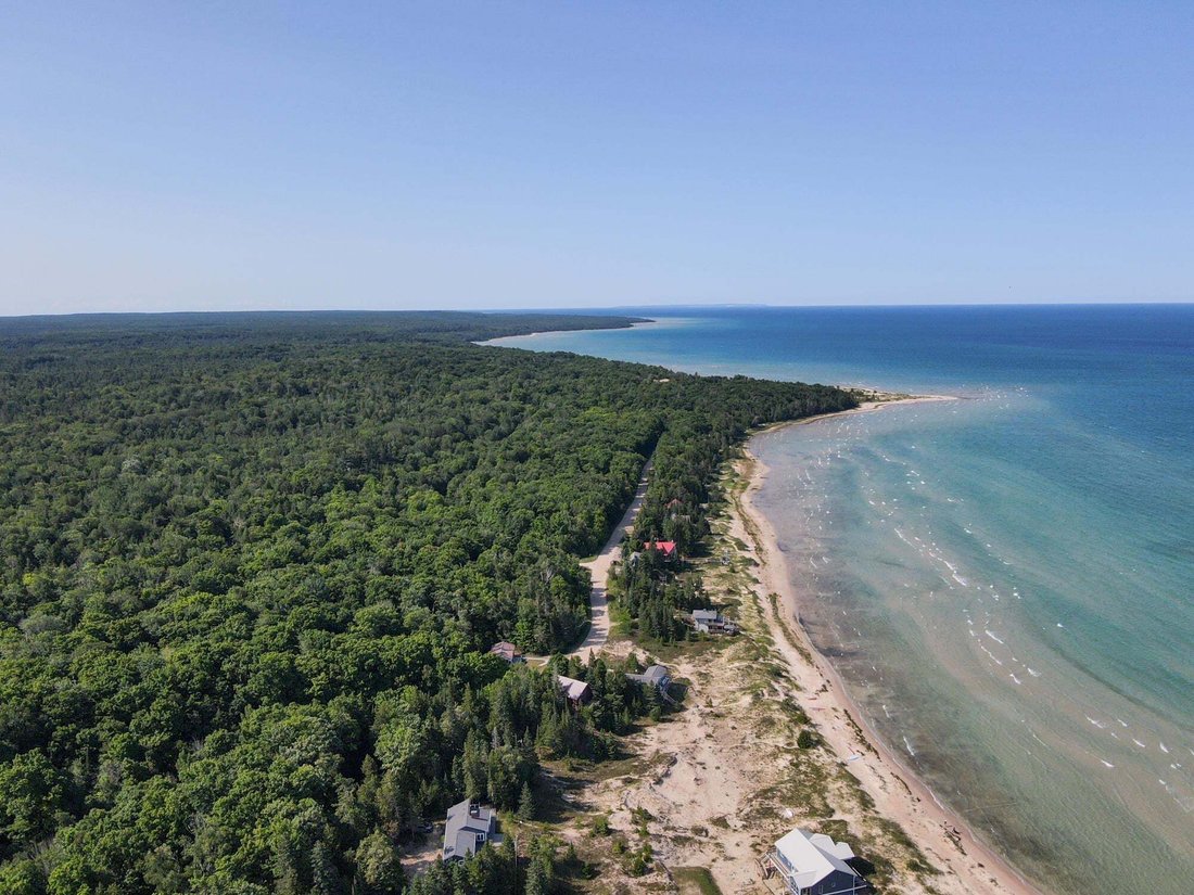 House in Beaver Island, Michigan, United States 2 - 18615640