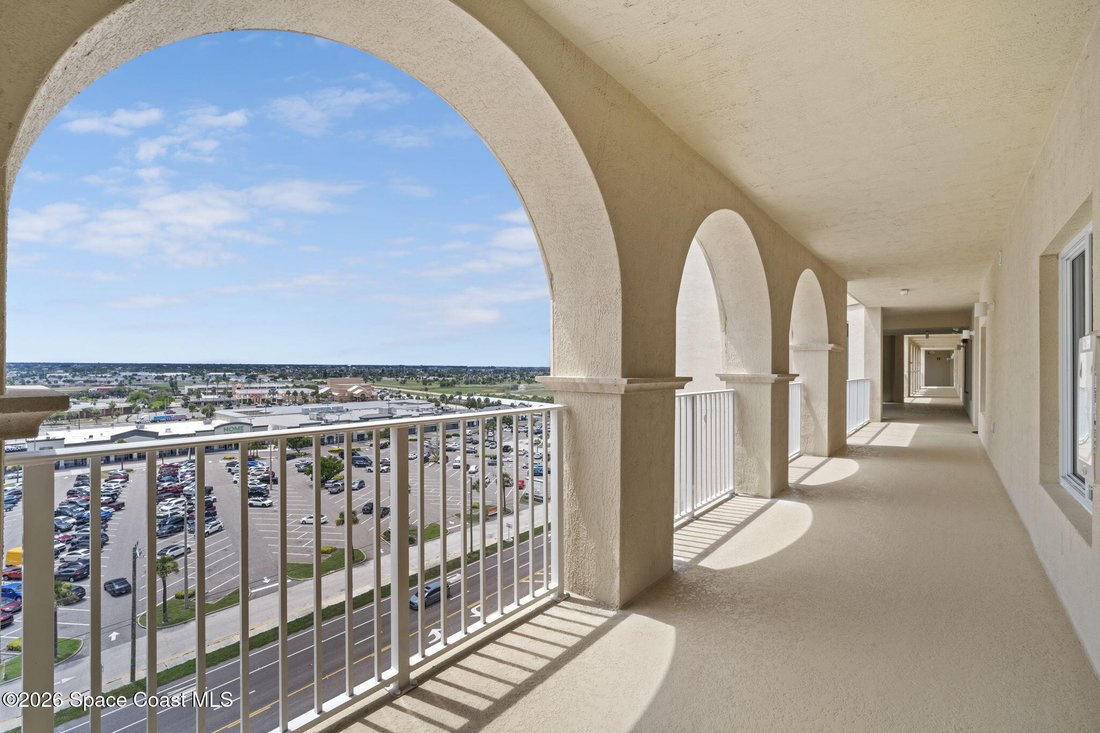 Condo in Indian Harbour Beach, Florida, United States 2 - 18604175