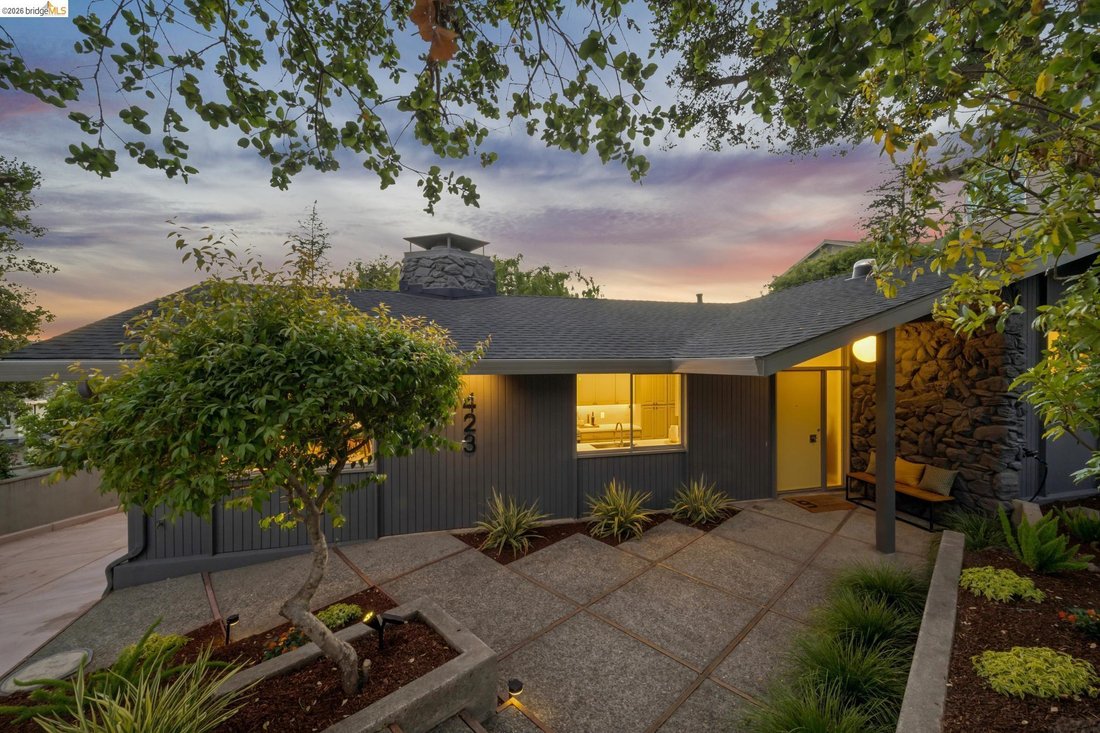 House in Oakland, California, United States 1 - 18612065