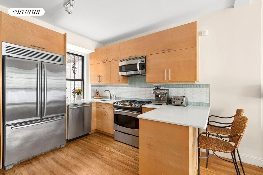 Co Op in New York, New York, United States 4 - 18613515