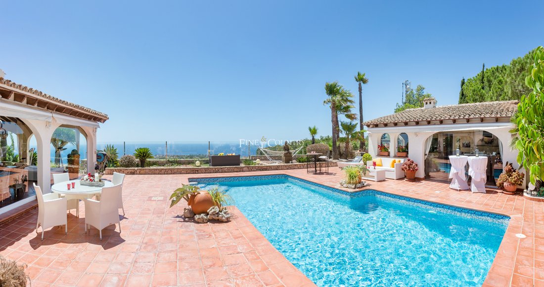 Villa in Moraira, Teulada, Valencian Community 1 - 16544932