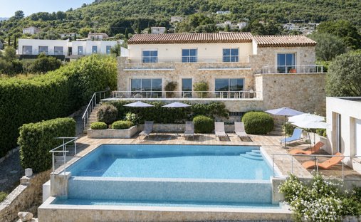 Villa in Tourrettes-sur-Loup, Provence-Alpes-Côte d'Azur, France 1