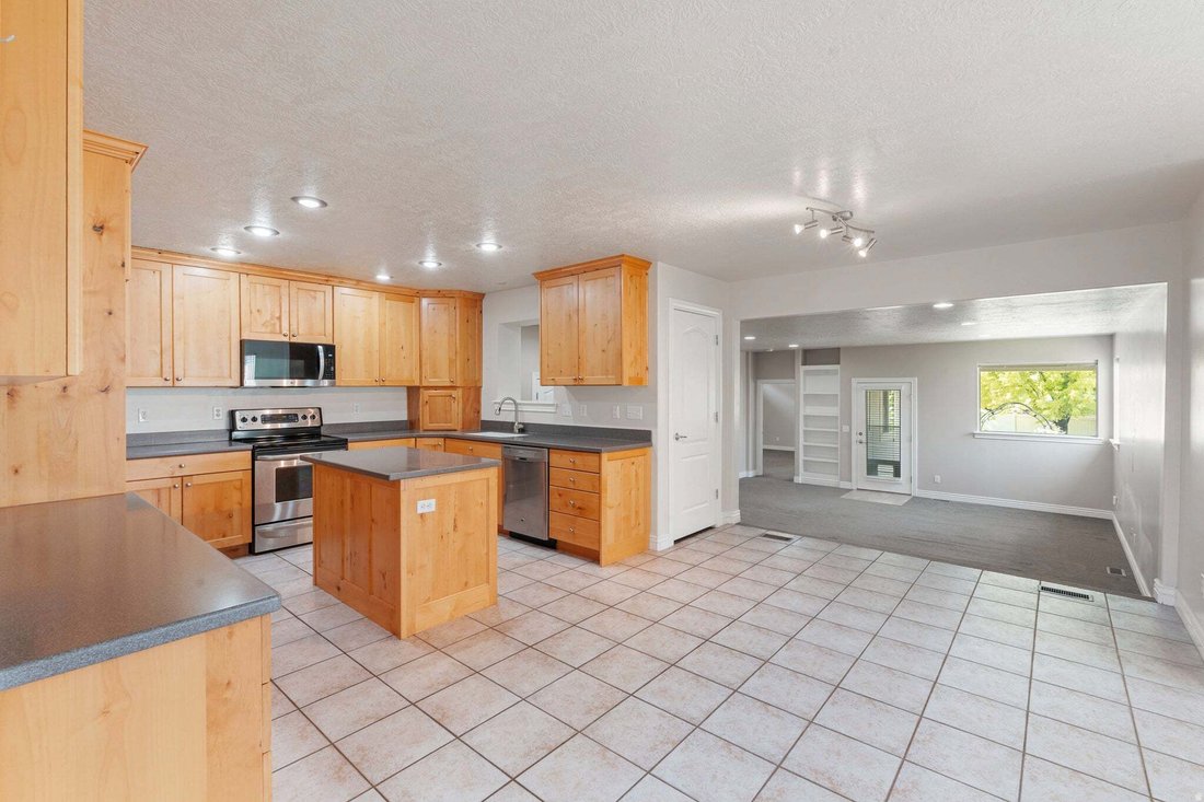 House in Kaysville, Utah, United States 3 - 18615414