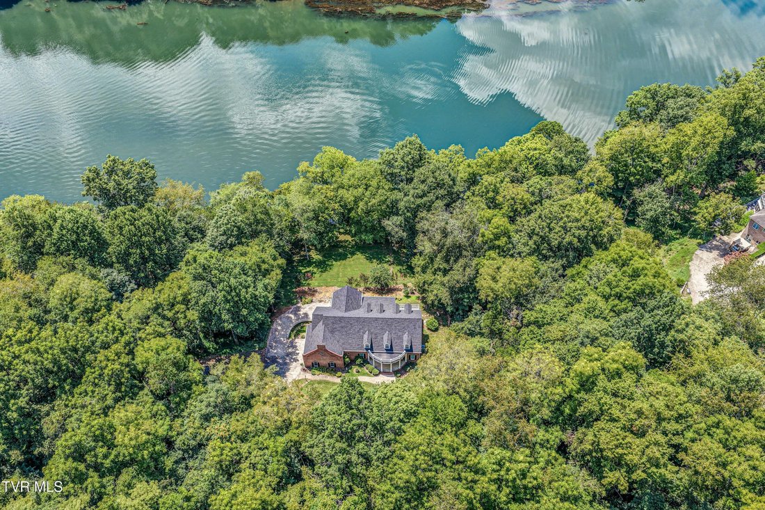 House in Blountville, Tennessee, United States 3 - 18612659