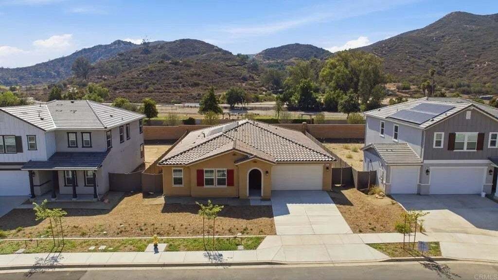 House in Escondido, California, United States 4 - 18612856