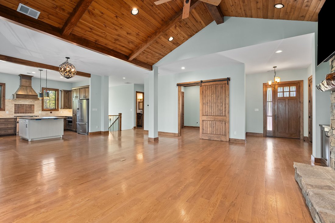 House in Asheville, North Carolina, United States 4 - 16084669