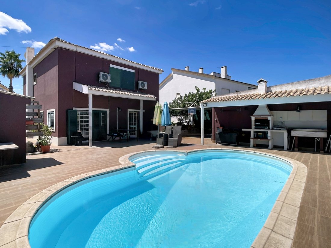 Casa en Sarilhos Grandes, Setúbal Municipality, Portugal 1 - 18610718