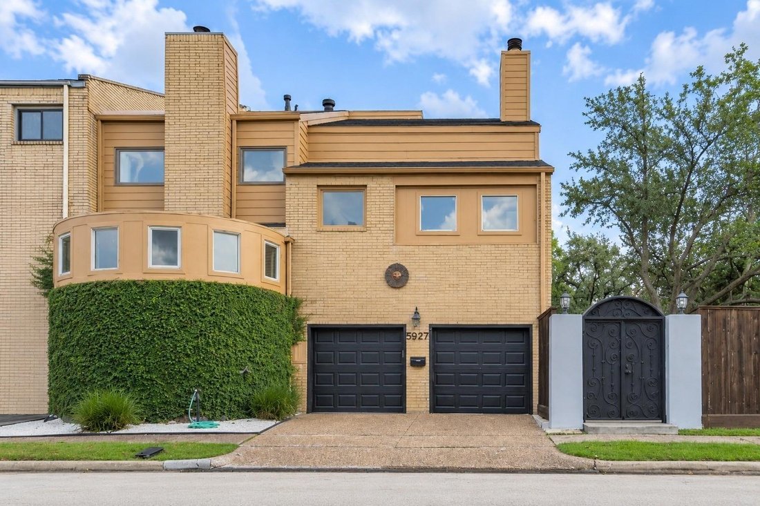 House in Houston, Texas, United States 1 - 18613410
