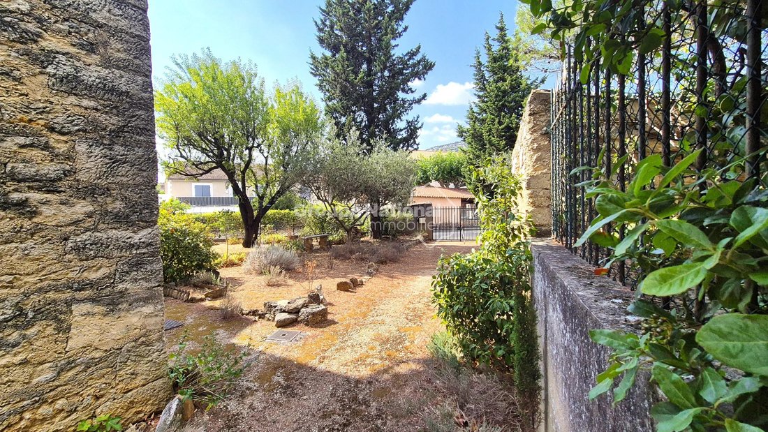 Country House in Aubignan, Provence-Alpes-Côte d'Azur, France 4 - 18610896