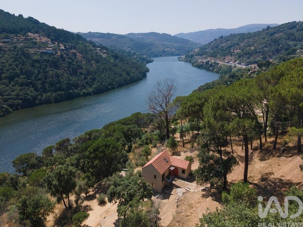 Townhouse in Ancede e Ribadouro, Porto District, Portugal 1 - 18610701